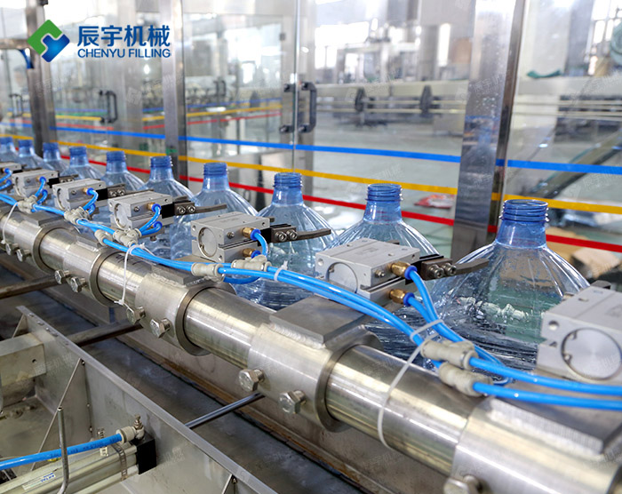 桶裝水生產(chǎn)線(xiàn)的保養與維護
